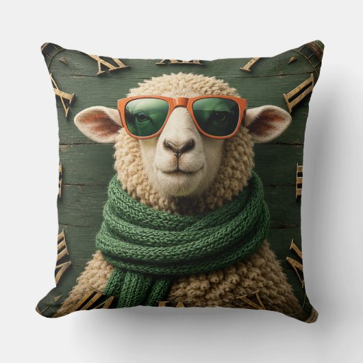 Funny Sheep with Sunglasses Farmhouse Rustic Count クッション (正面)