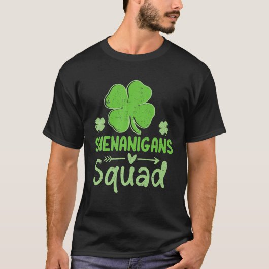 Funny Shenanigans Squad St Patrick's Day Matching Tシャツ (正面)