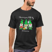 Funny Shenanigans With My Gnomies CNA St Patricks Tシャツ (正面)
