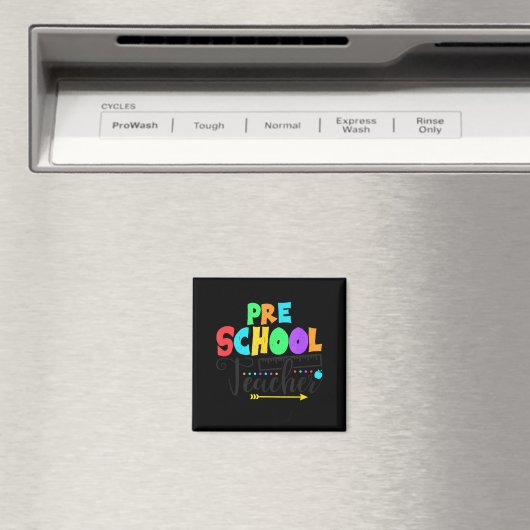 Funny Short School Teacher Quote Saying Pre School マグネット (インサイチュ (食洗機))