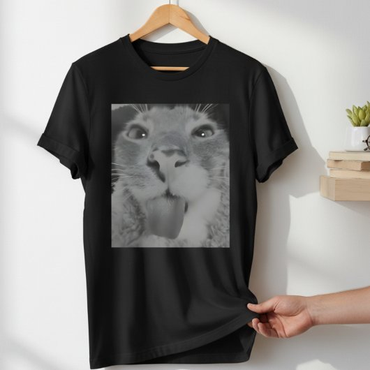 Funny Silly Cat Tongue Out Men's Black Tシャツ