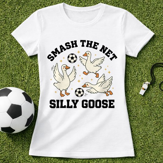 Funny Silly Goose Soccer Pun Tシャツ