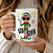 Funny Six Seven 67 6 7 Meme Christmas Elf Holiday コーヒーマグカップ