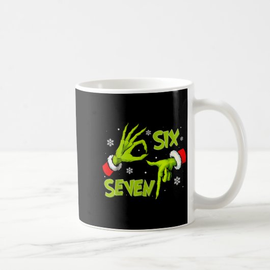 Funny Six Seven 67 Meme 6 7 Christmas Elf Hand Boy コーヒーマグカップ (右)
