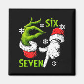 Funny Six Seven 67 Meme 6 7 Christmas Elf Hand Boy マグネット (正面)