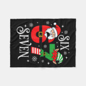 Funny Six Seven 67 Meme 6 7 Elf Santa Christmas Pa フリースブランケット (正面(横))