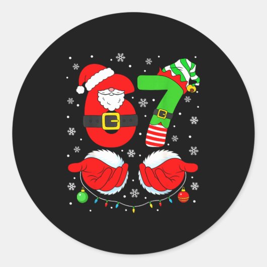 Funny Six Seven 67 Meme 6 7 Elf Santa Christmas Pa ラウンドシール (正面)