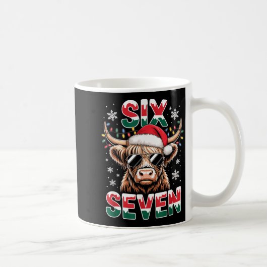 Funny Six Seven Highland Cow Christmas 67 Cool Xma コーヒーマグカップ (右)