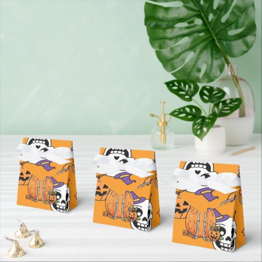 Funny Skeleton And Candy For Halloween フェイバーボックス (複数)