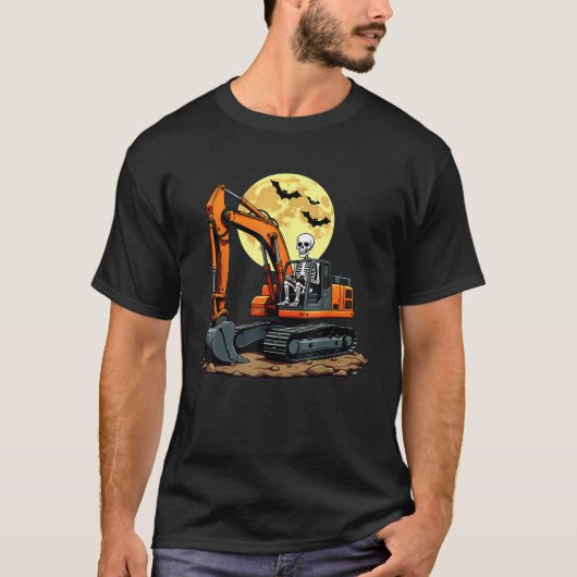 Funny Skeleton Driving Excavator Halloween Constru Tシャツ (正面)