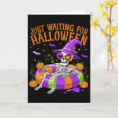 Funny Skeleton Float Just Waiting For Halloween Me カード (黄色い花)