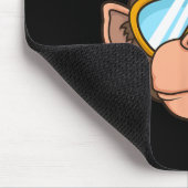 Funny Ski Monkey Goggles Gorilla Skiing Mountain G マウスパッド (コーナー)