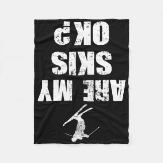 Funny Ski Tee Distressed Skiing Winter Sports Ski  フリースブランケット