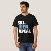 FUNNY SKI TRIP SKIING & BEER LOVER GIFT FOR MEN &  Tシャツ (正面フル)
