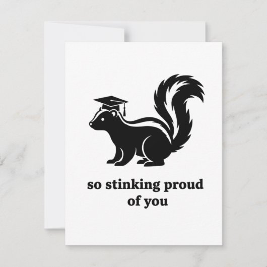 Funny Skunk Graduation Card So Stinking Proud シーズンカード (正面)