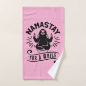 Funny Sloth Bathroom Humor Namastay ハンドタオル (ハンドタオル)