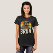 Funny Sloth Graphic Meme Lover Bruh Sloth Lovers Tシャツ (正面フル)