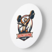 Funny Sloth Gym Shirt Vintage Strong and Slow Desi ラージ壁時計 (傾斜)
