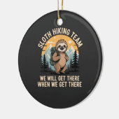 Funny Sloth Hiking T-Shirt_2 セラミックオーナメント (左)