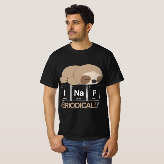 Funny Sloth Periodic Table Science Physics Tシャツ (正面フル)