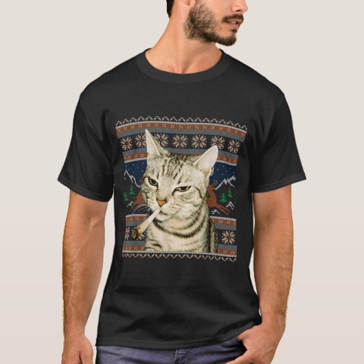 Funny Smoking Cat Meme Christmas Ugly Sweater Cat  Tシャツ (正面)