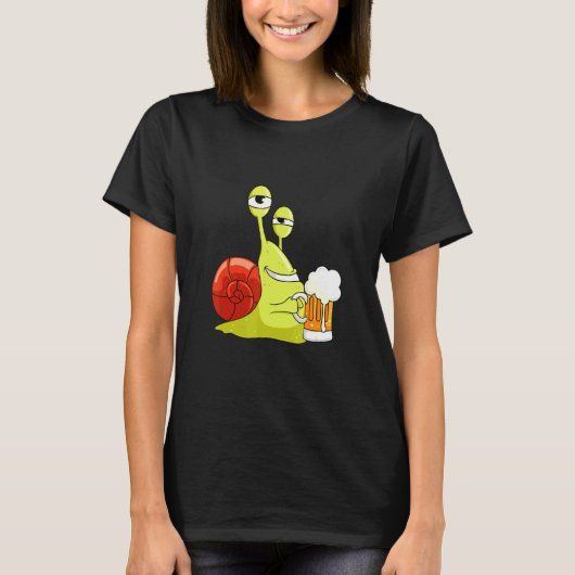 Funny Snail With Beer Garden Tシャツ (正面)