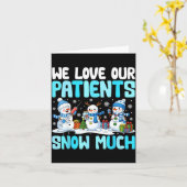 Funny Snowman Nurse We Love Our Patients Snow Much カード (黄色い花)