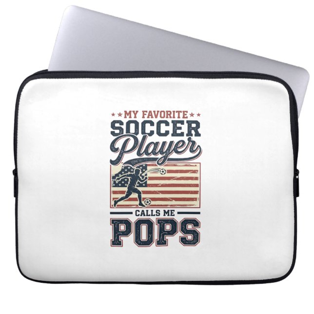 Funny Soccer Pops Vintage Engraving Shirt Design_1 ラップトップスリーブ (正面)
