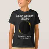 Funny Solar Eclipse Skipping Work Science Tシャツ (正面)