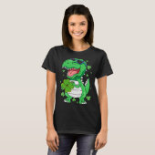 Funny St PaT-Rex Day Dinosaur St Patricks Day Boys Tシャツ (正面フル)