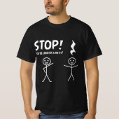 Funny STOP YOU'RE UNDER A REST Musical Pun  Tシャツ (正面)
