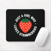 Funny Strawberry Art For Girls Women Fruit Strawbe マウスパッド (マウス)