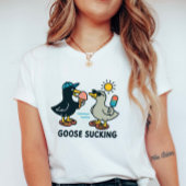 Funny Summer Goose; Goose with Ice Cream Tシャツ