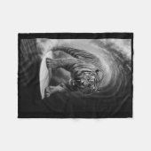 Funny Surfing Bigfoot Sea Selfie On Surfboard Safa フリースブランケット (正面(横))