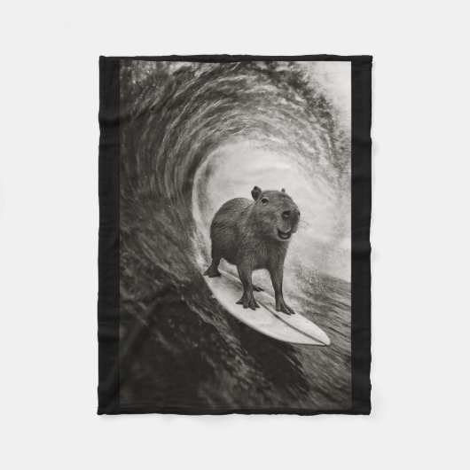 Funny Surfing Capyra Selfie On Surfboard Beach Ani フリースブランケット (正面)