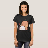 Funny Sweet Kawaii Kp Bear Panda Hugging Couple Lo Tシャツ (正面フル)