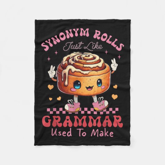 Funny Synonym Rolls Joke Cinnamon Rolls Grammar Pu フリースブランケット (正面)