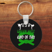 Funny Taekwondo Shirt Karate Its A Green Belt Kind キーホルダー (正面)
