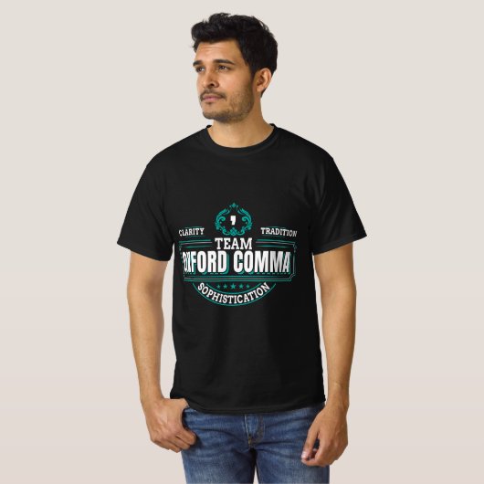Funny Team Oxford Comma - Grammar Book Lovers  Tシャツ (正面フル)