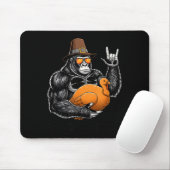 Funny Thanksgiving Gorilla Holding Turkey Lgrim Ha マウスパッド (マウス)