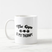 Funny The Gym Is My Therapy Motivational Fitness L コーヒーマグカップ (左)