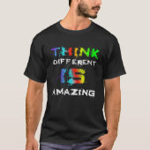 Funny THINK DIFFERENT is AMAZING Quote Tシャツ (正面)