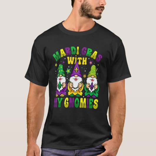 Funny Three Gnomes Mardi Gras Parading With My Gno Tシャツ (正面)