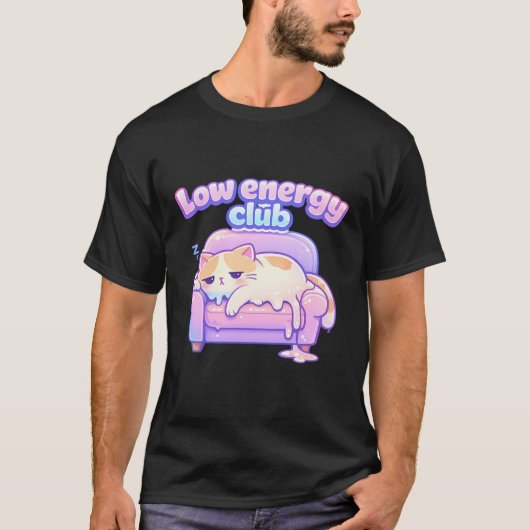 Funny Tired Cute Cat Melting on Chair T-Shirt Desi Tシャツ (正面)