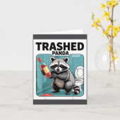 Funny Trashed Panda Raccoon Gets Drunk  カード (黄色い花)