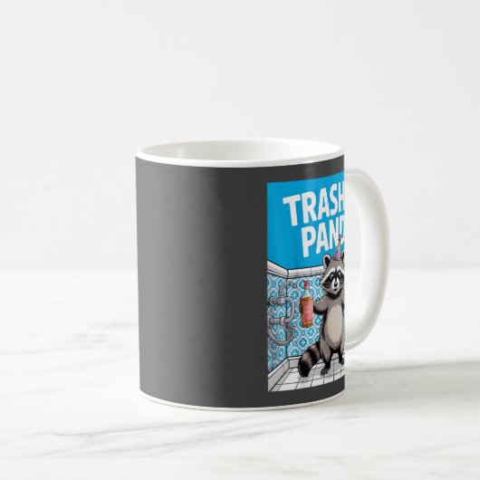 Funny Trashed Panda Raccoon Gets Drunk  コーヒーマグカップ (正面右)