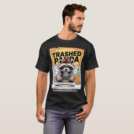 Funny Trashed Panda Raccoon Gets Drunk  Tシャツ (正面フル)