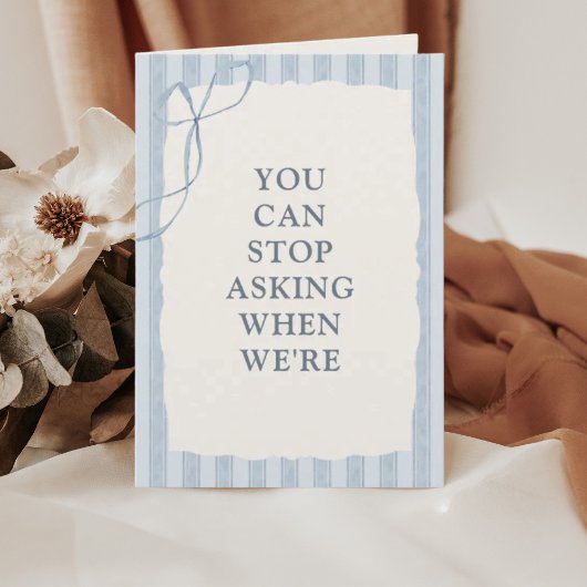 Funny Watercolor Pregnancy Announcement カード