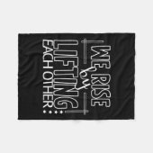 Funny We Rise By Lifting Each Other Motivation Quo フリースブランケット (正面(横))