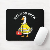 Funny Wee Woo Crew Goose Emt Paramedic Firefighter マウスパッド (マウス)